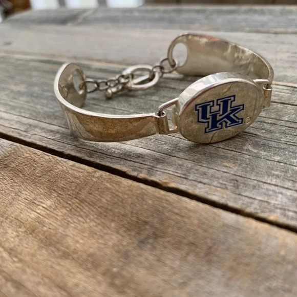 Kentucky University Bracelet by Sandol Silver-Tone Toggle Closure - Picture 2 of 8